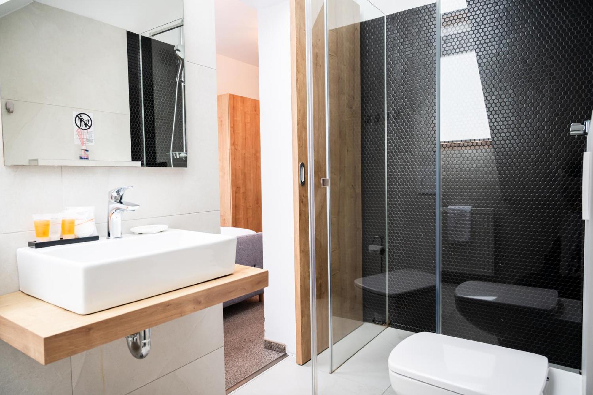Penzion Elements Trnava Ngoại thất bức ảnh
