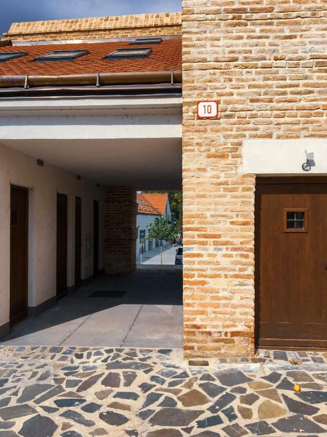 Penzion Elements Trnava Ngoại thất bức ảnh