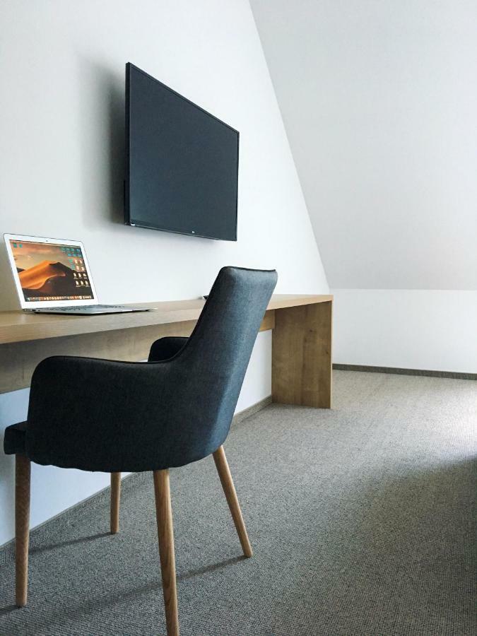 Penzion Elements Trnava Ngoại thất bức ảnh